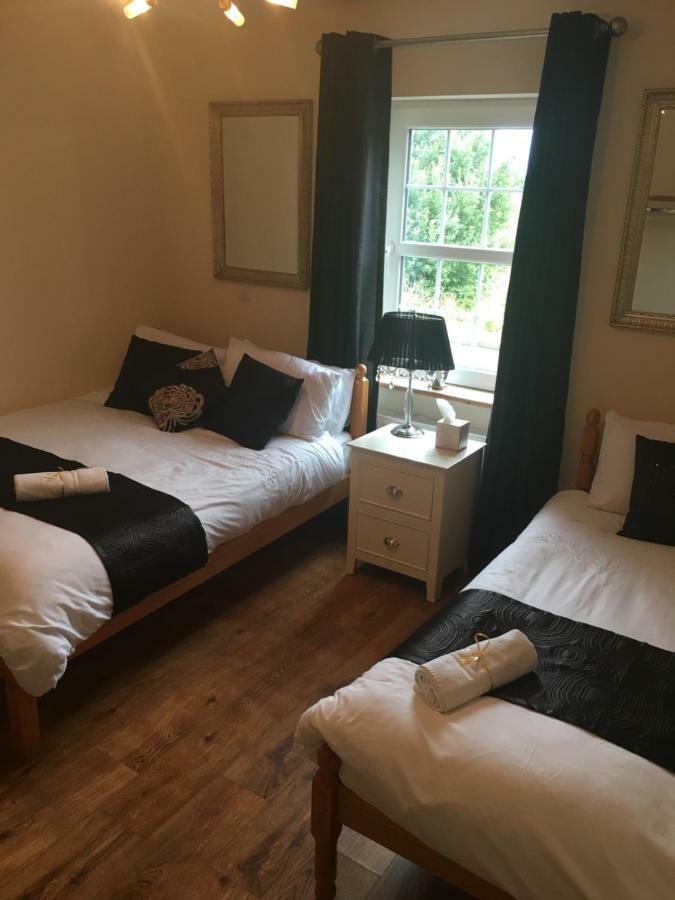 Drumhouse Guesthouse Нок Екстериор снимка